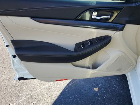 Used 2023 Nissan Maxima Platinum w/ Sport Mat Group image 20