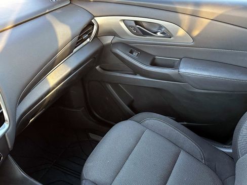 Certified 2023 Chevrolet Traverse LT image 27
