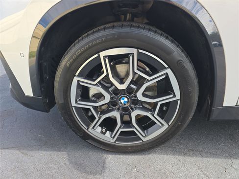 Used 2025 BMW X1 xDrive28i image 7