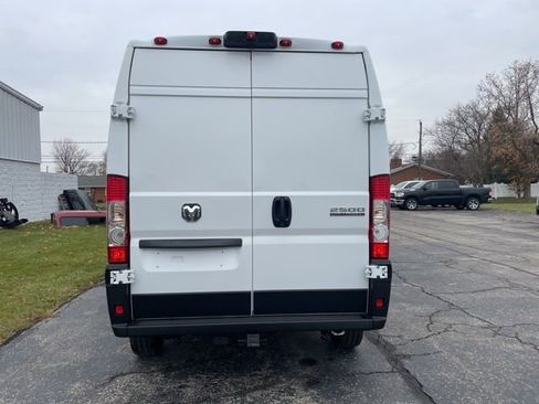 New 2026 RAM ProMaster 2500 w/ Convenience Group image 5