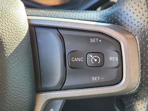 Used 2024 RAM 3500 Tradesman image 25