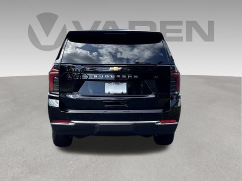 New 2026 Chevrolet Suburban LS RWD image 6