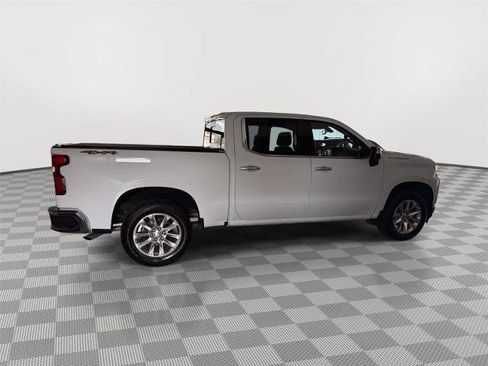 Used 2020 Chevrolet Silverado 1500 LTZ w/ LTZ Plus Package AWD/4WD image 6