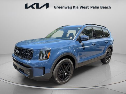 Certified 2024 Kia Telluride SX Prestige X-Line AWD/4WD image 3