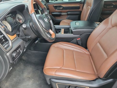 Used 2022 RAM 1500 Limited image 3