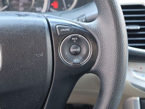 Used 2015 Honda Accord EX image 14