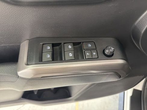 Used 2023 Toyota Tacoma SR5 w/ Technology Package image 17