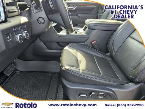 Used 2025 GMC Sierra 1500 Denali w/ Technology Package AWD/4WD image 20