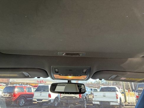 Used 2015 Lexus IS 250 image 23