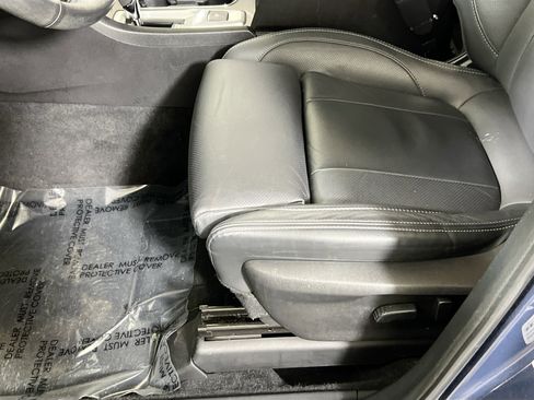 Used 2023 Subaru Ascent Limited AWD/4WD image 18