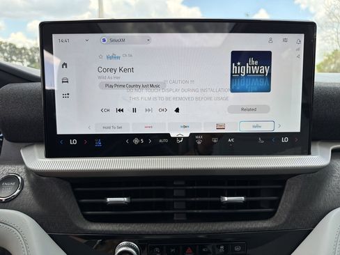 New 2026 Ford Explorer Platinum AWD/4WD image 7