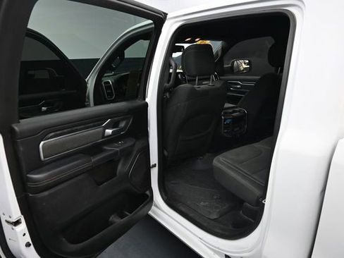 Used 2019 RAM 1500 Big Horn AWD/4WD image 27