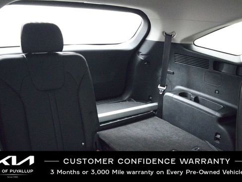 Certified 2025 Kia Sorento EX w/ Panoramic Sunroof Package AWD/4WD image 14