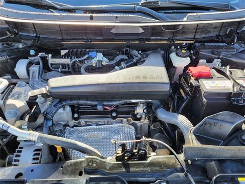 Used 2019 Nissan Rogue S image 23