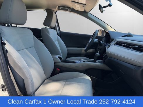 Used 2022 Honda HR-V LX image 15