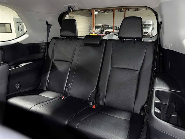 Certified 2026 Toyota Grand Highlander AWD image 18