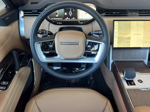 New 2026 Land Rover Range Rover SE AWD/4WD image 13