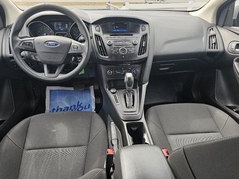 Used 2016 Ford Focus SE image 8
