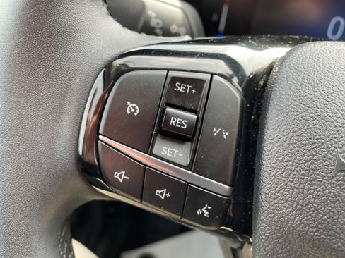 Used 2024 Ford Escape Active image 18