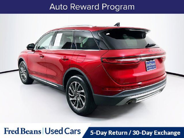 Used 2022 Lincoln Corsair AWD w/ Equipment Group 101A image 7