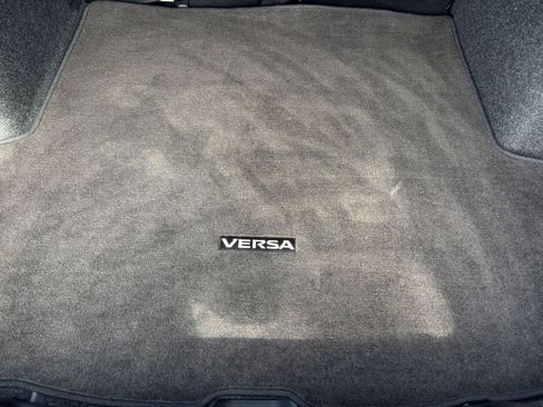 Used 2025 Nissan Versa SV FWD image 29