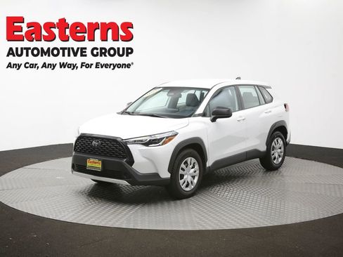 Used 2024 Toyota Corolla Cross L AWD/4WD image 54