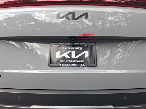 New 2026 Kia Carnival SX Prestige FWD image 9