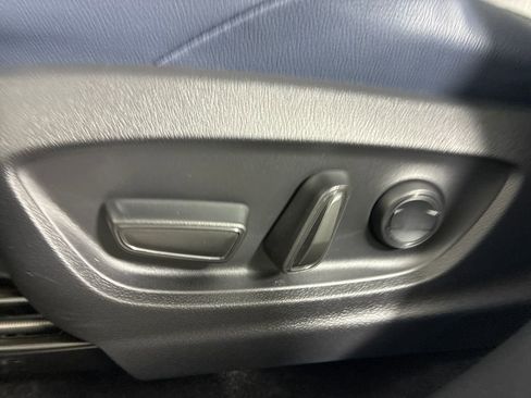 Used 2024 Subaru Solterra Limited image 28