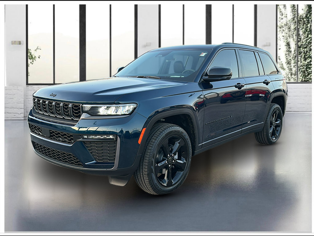 New 2027 Jeep Grand Cherokee Limited RWD image 1