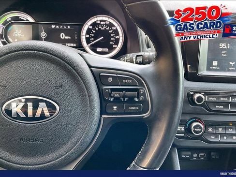 Used 2019 Kia Niro LX FWD image 19