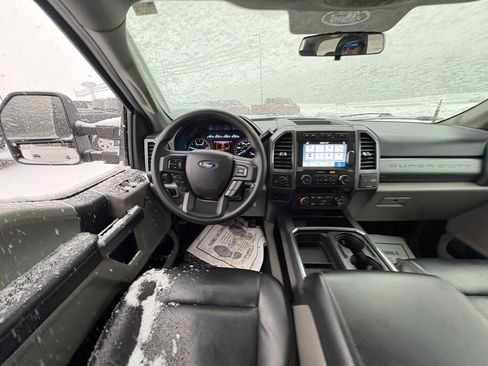 Used 2019 Ford F250 XLT w/ XLT Value Package image 23