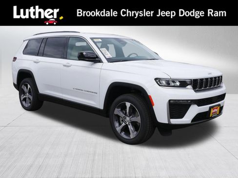New 2026 Jeep Grand Cherokee L Limited AWD/4WD image 1