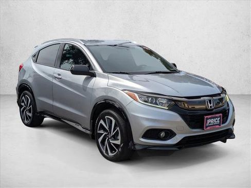 Used 2019 Honda HR-V Sport image 3