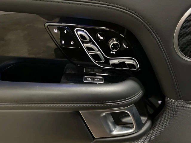 Used 2020 Land Rover Range Rover Autobiography AWD/4WD image 29