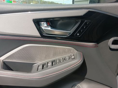 Used 2024 Acura MDX A-Spec AWD/4WD image 32