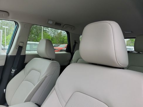 New 2026 Nissan Pathfinder SL FWD image 23