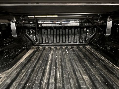 Used 2024 Chevrolet Colorado Trail Boss w/ Advanced Trailering Package image 18