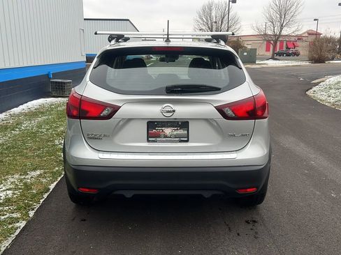 Used 2017 Nissan Rogue Sport SL w/ SL Premium Package image 6