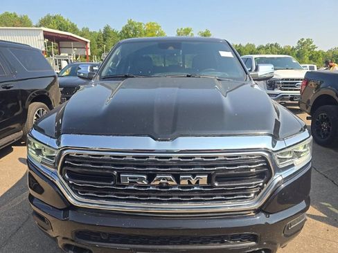 Used 2024 RAM 1500 Limited AWD/4WD image 3