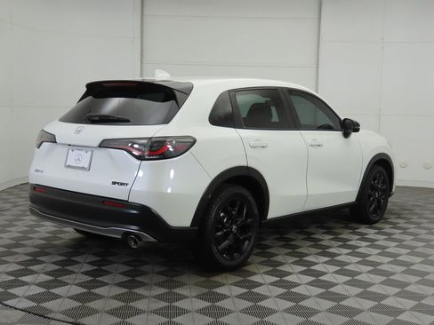 Used 2024 Honda HR-V Sport image 5