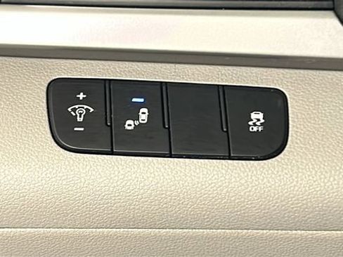 Used 2018 Hyundai Elantra SEL FWD image 20