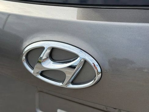 Used 2014 Hyundai Santa Fe Sport w/ Technology Package 04 FWD image 13