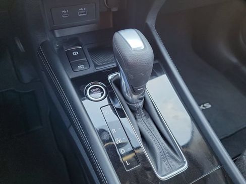Used 2023 Nissan Kicks SV FWD image 34