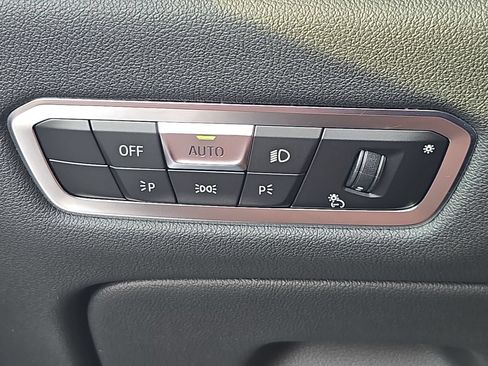 Used 2022 BMW X6 xDrive40i AWD/4WD image 20