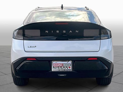 New 2026 Nissan Leaf Platinum+ w/ Cargo Package (Platinum+) image 4