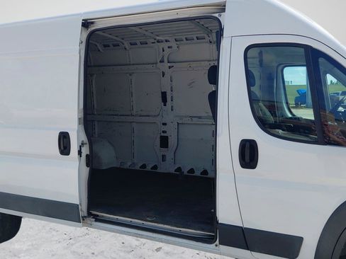 Used 2016 RAM ProMaster 3500 FWD image 12