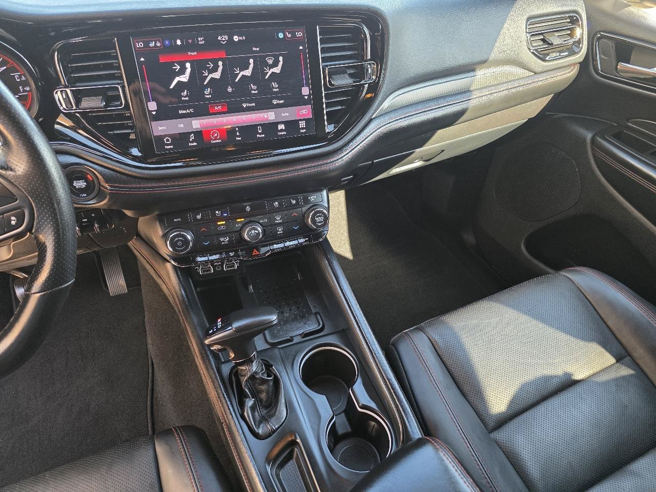 Used 2025 Dodge Durango GT AWD/4WD image 16