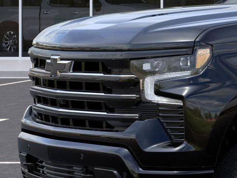New 2026 Chevrolet Silverado 1500 High Country w/ Midnight Edition AWD/4WD image 13