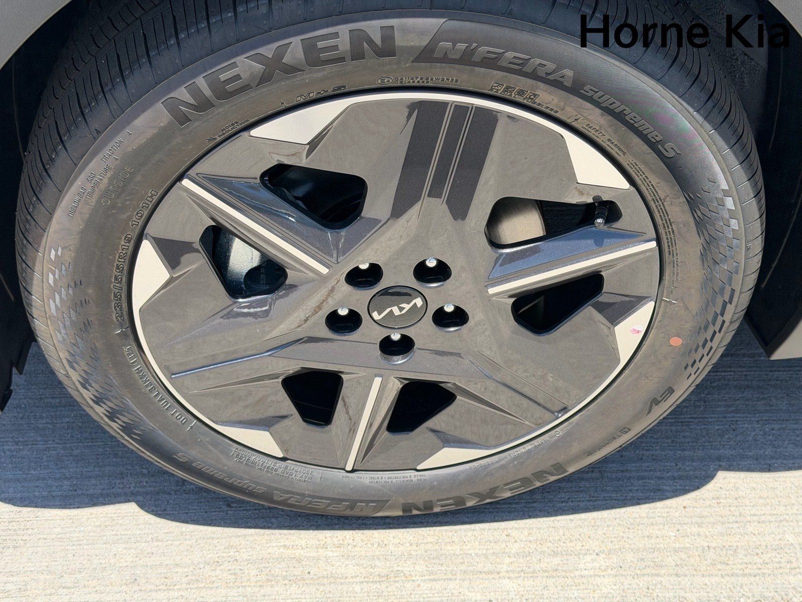 New 2026 Kia EV6 Light RWD image 8