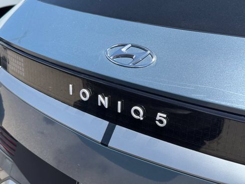 Used 2024 Hyundai Ioniq 5 SEL RWD image 6